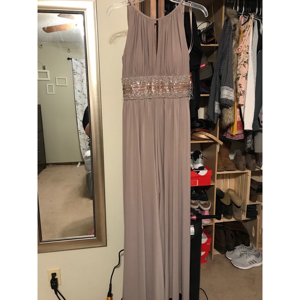 Key hole brides maid dress